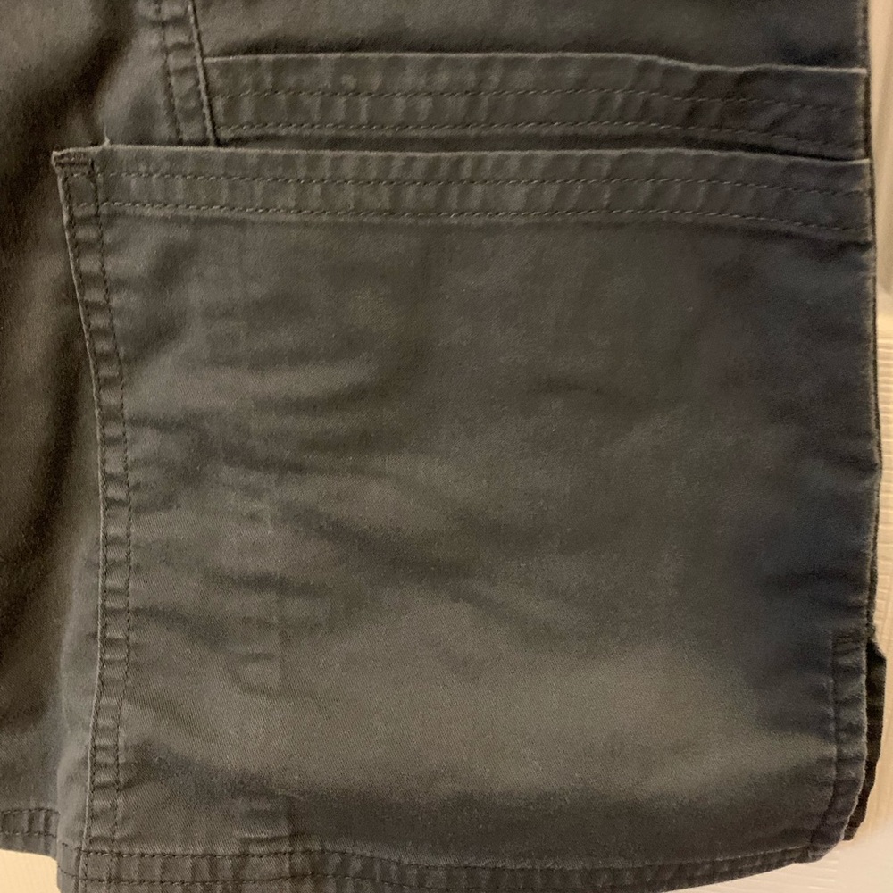 Cherokee Grey Scrub Top - Picture 5 of 6